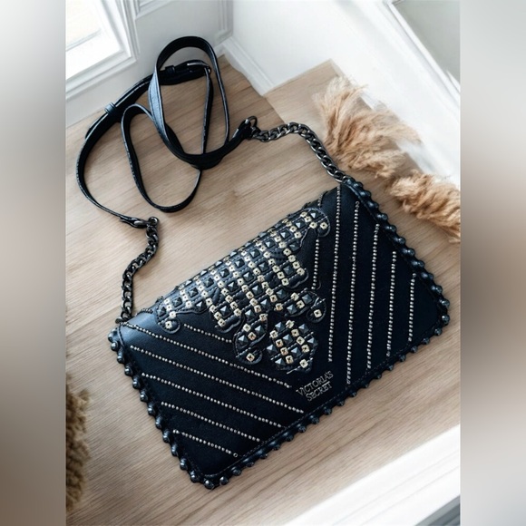 Victoria's Secret Glam City Crossbody Bag Rhinestone Black Gold - Picture 1 of 10